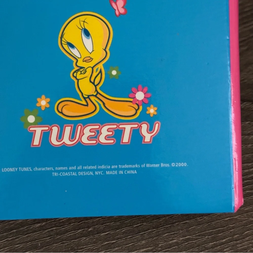 Vintage Y2K 2000 Tweety Bird Mini Address Phone Number Book Warner Bros